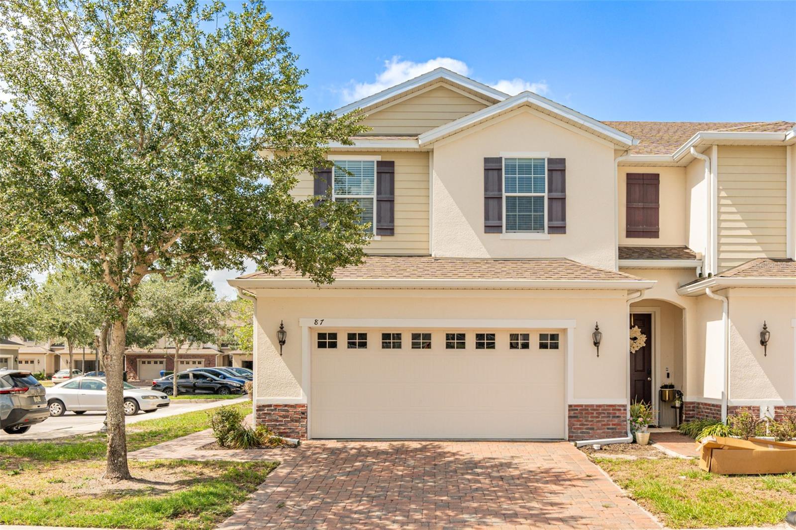 87 Delacorte Way Property Photo