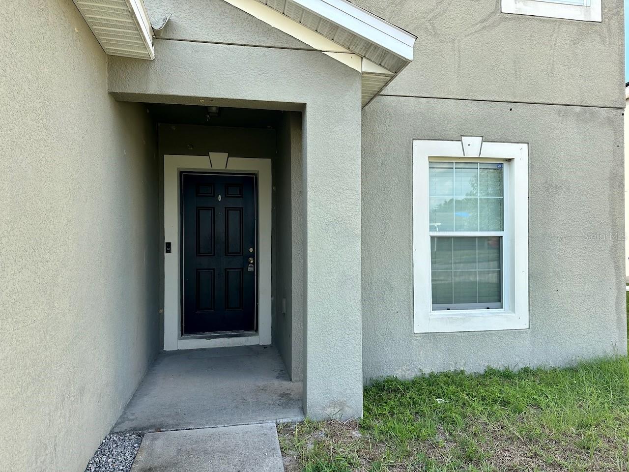 235 Hibiscus St Property Photo 4