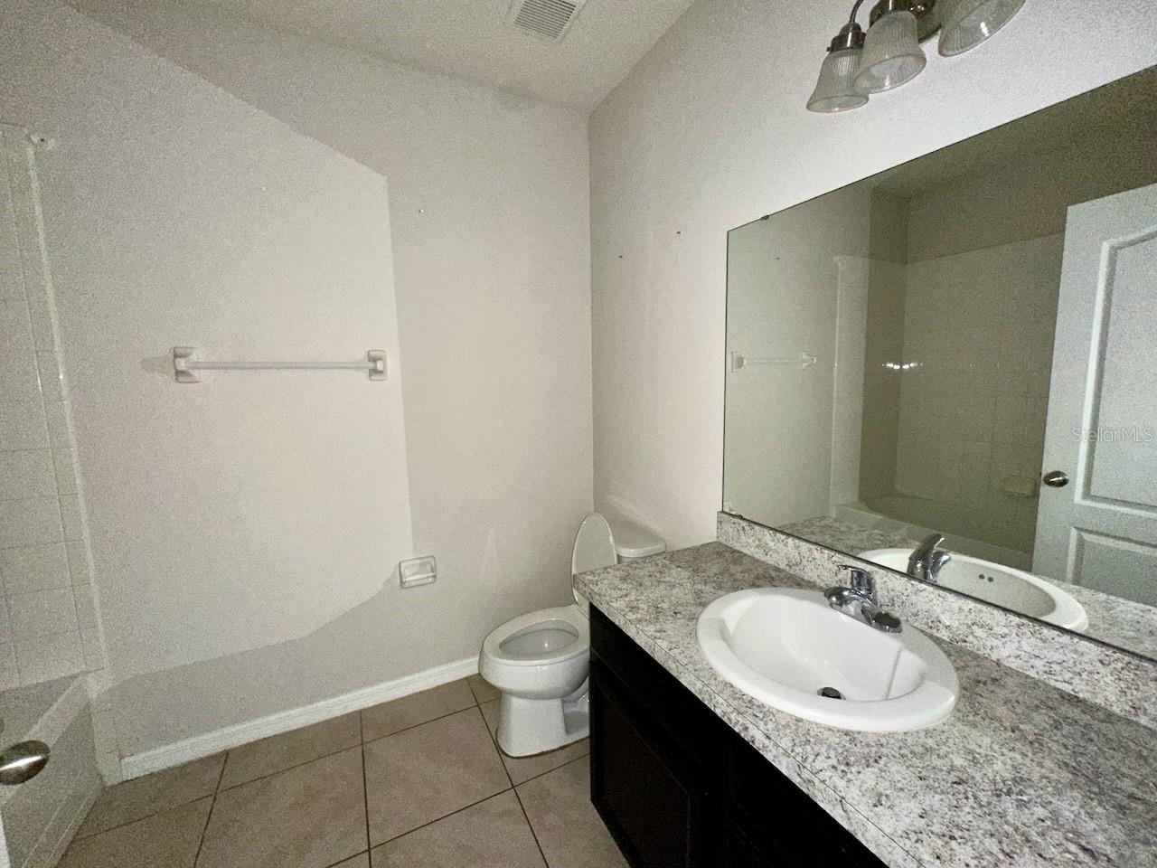 235 Hibiscus St Property Photo 16