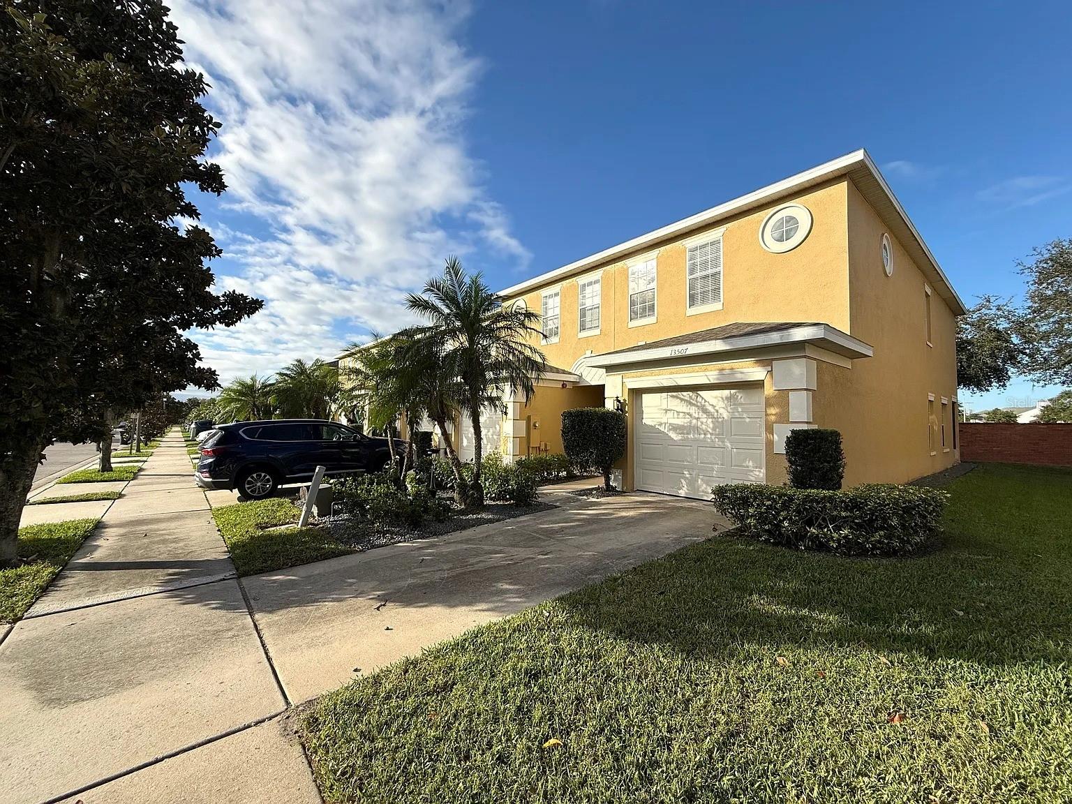 13507 Daniels Landing Property Photo