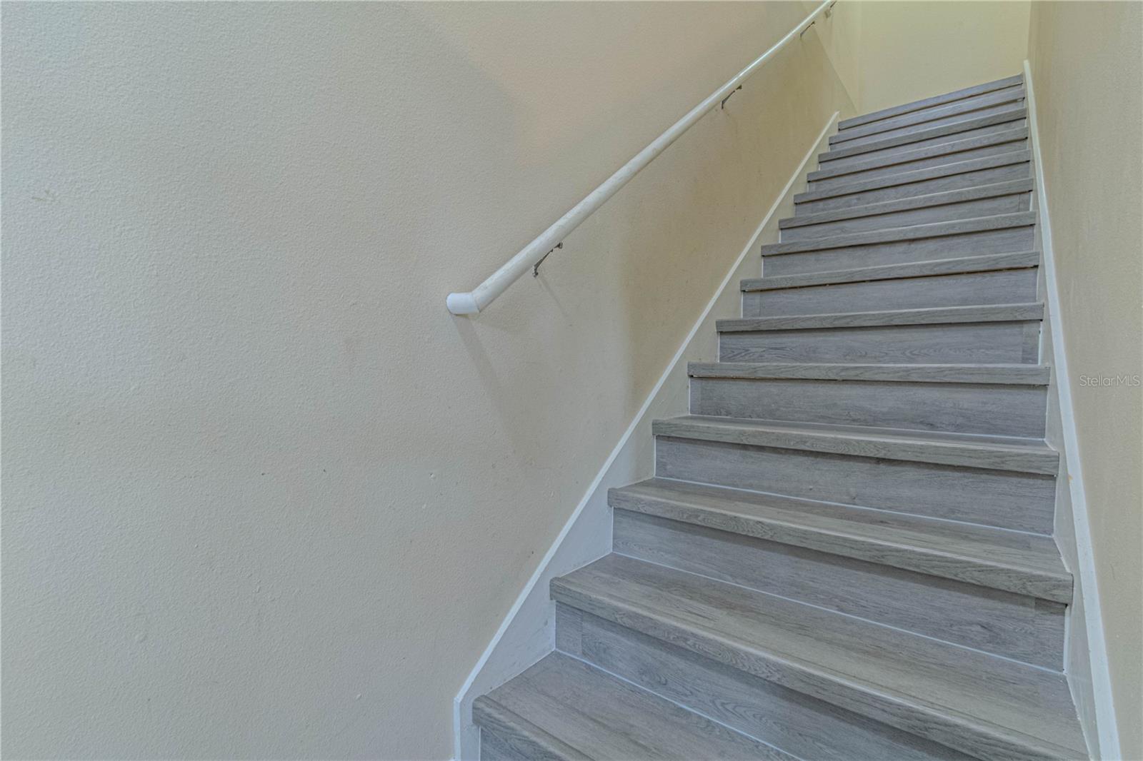 8502 Crystal Cove Loop Property Photo 12