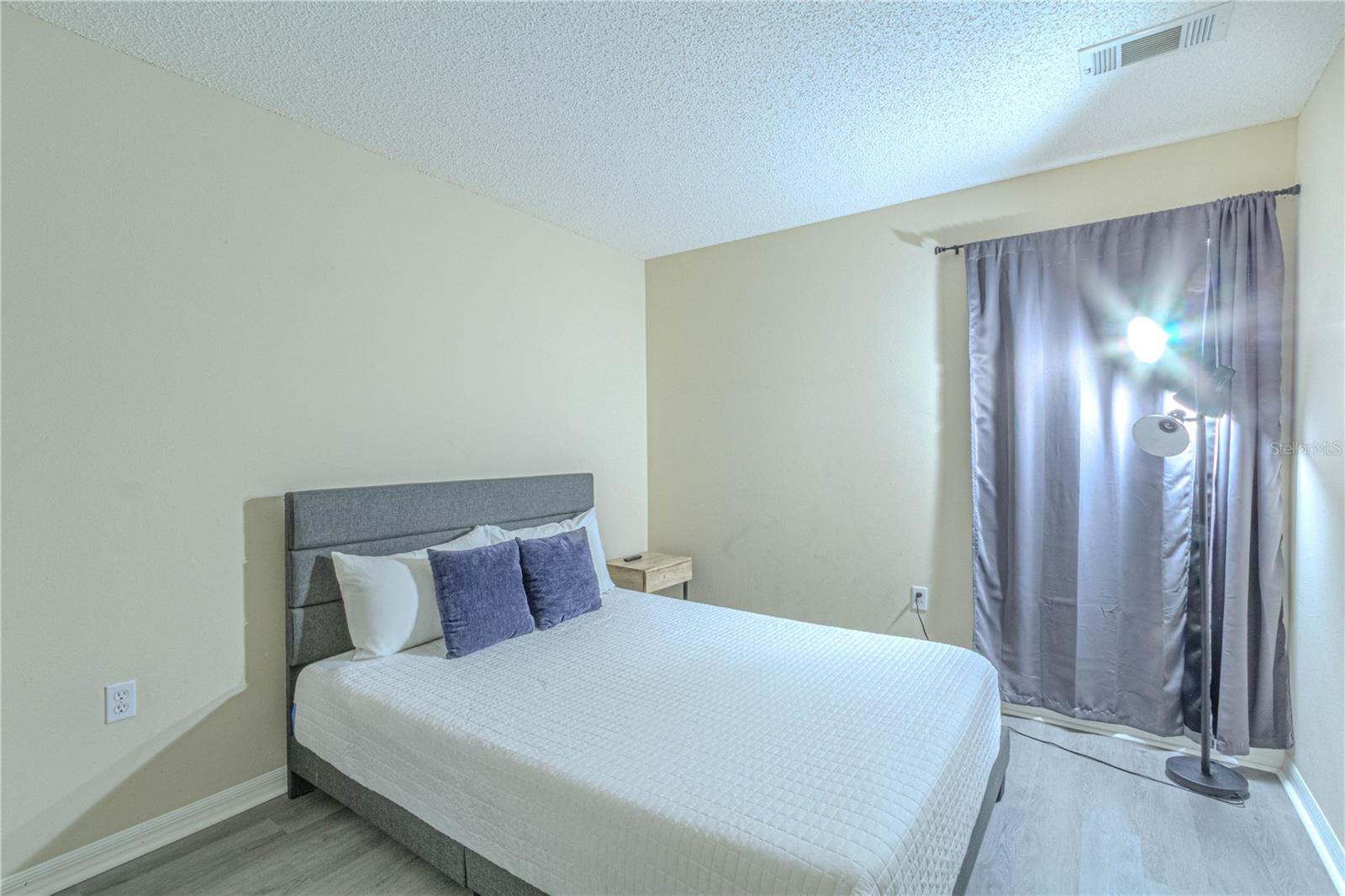 8502 Crystal Cove Loop Property Photo 15