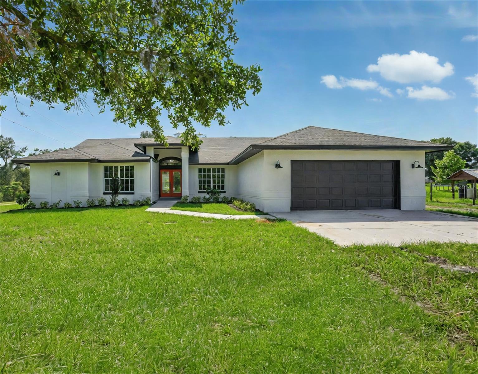 1438 Mclin Dr Property Photo