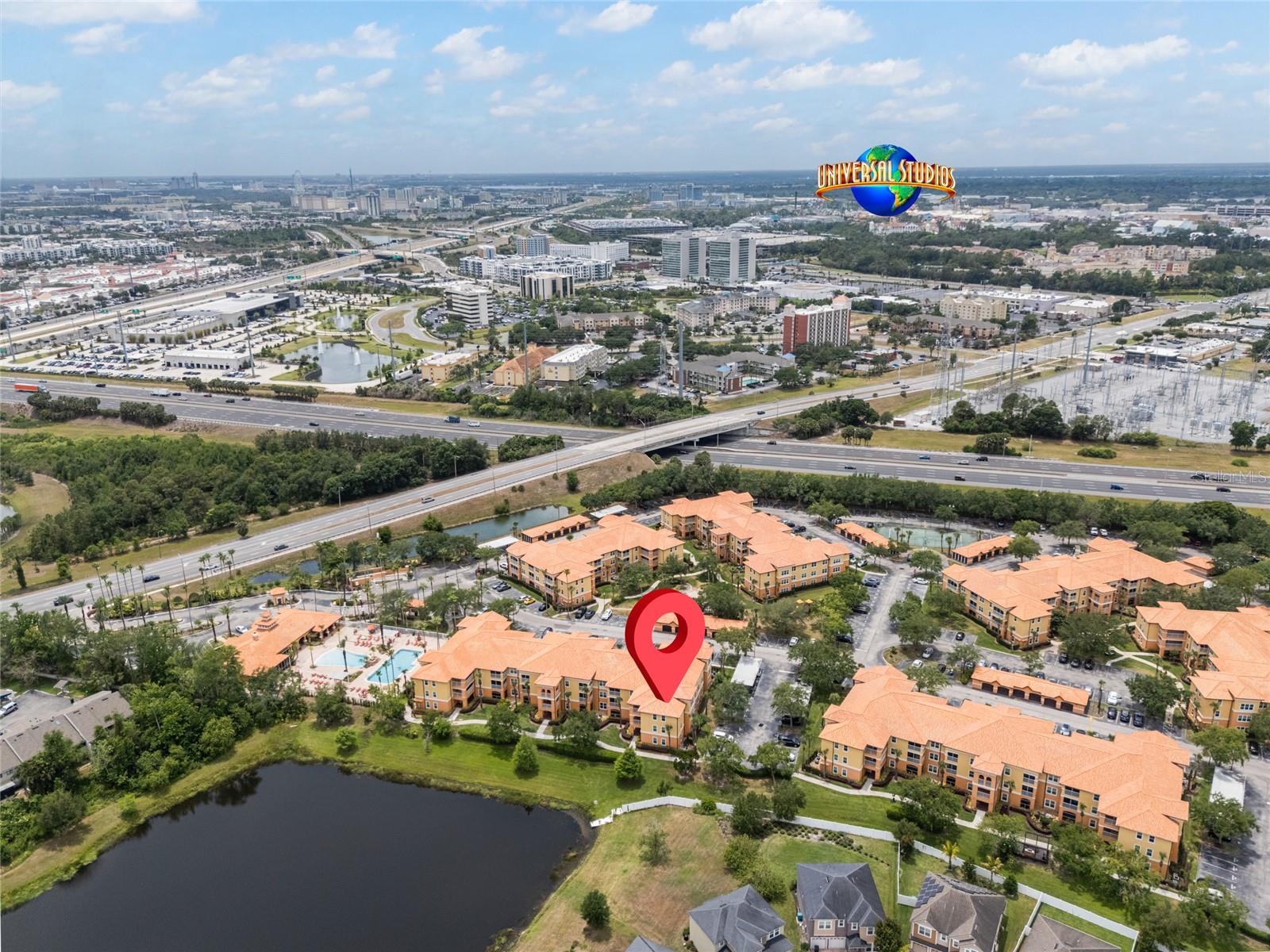 5447 Vineland Rd #1308 Property Photo 2