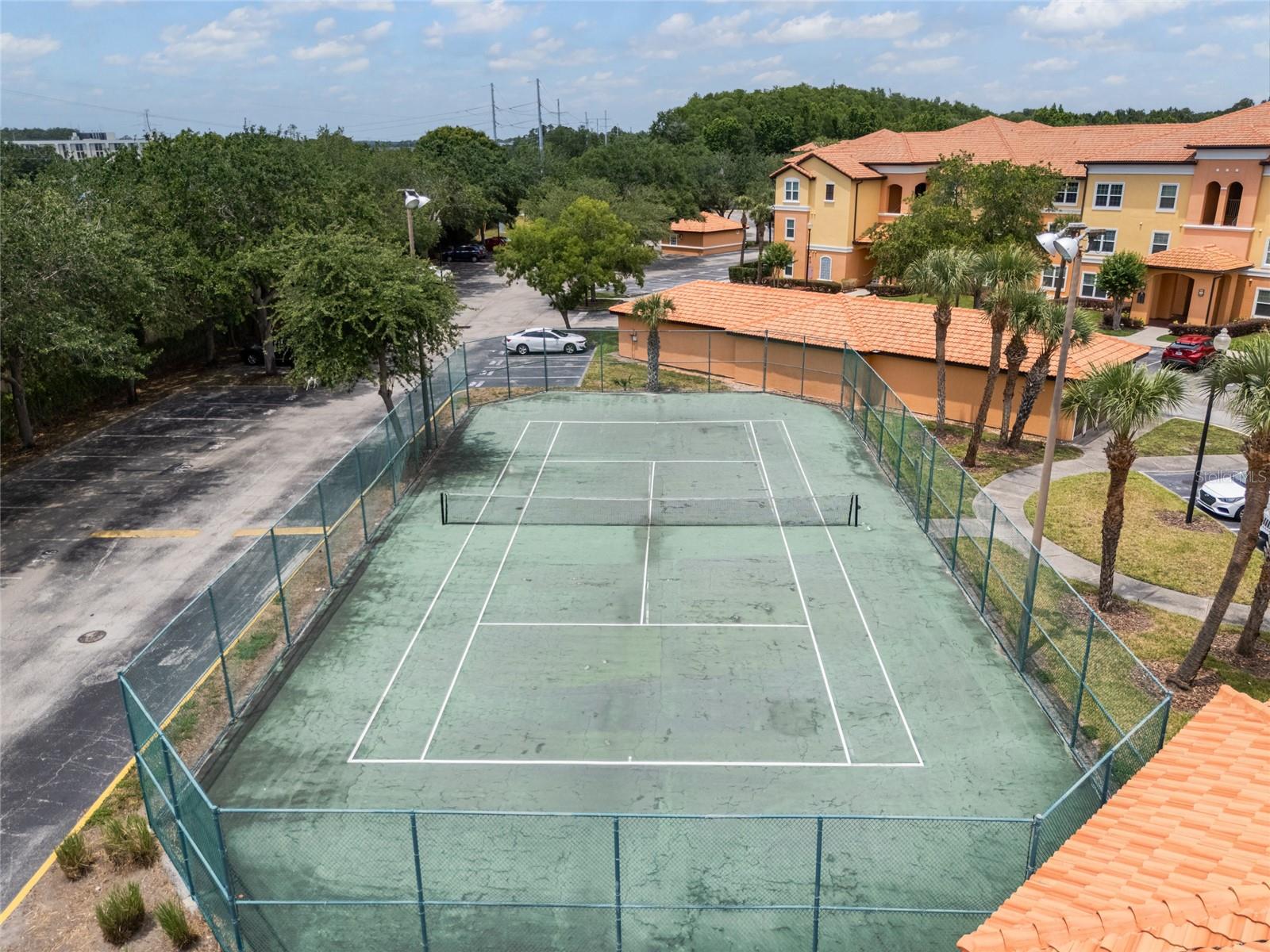 5447 Vineland Rd #1308 Property Photo 29