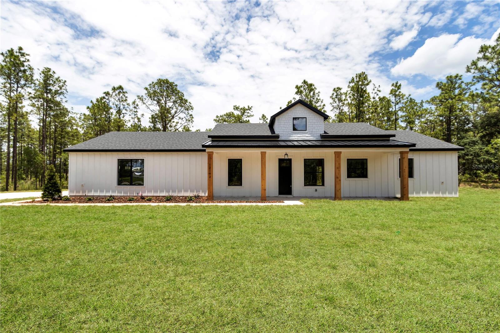 12193 Sw 69 Pl Property Photo 5