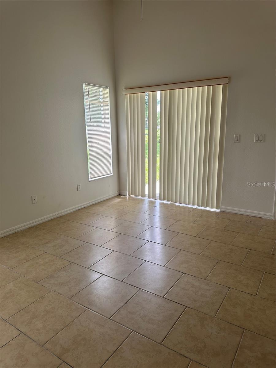4607 Westgrove Way Property Photo 13