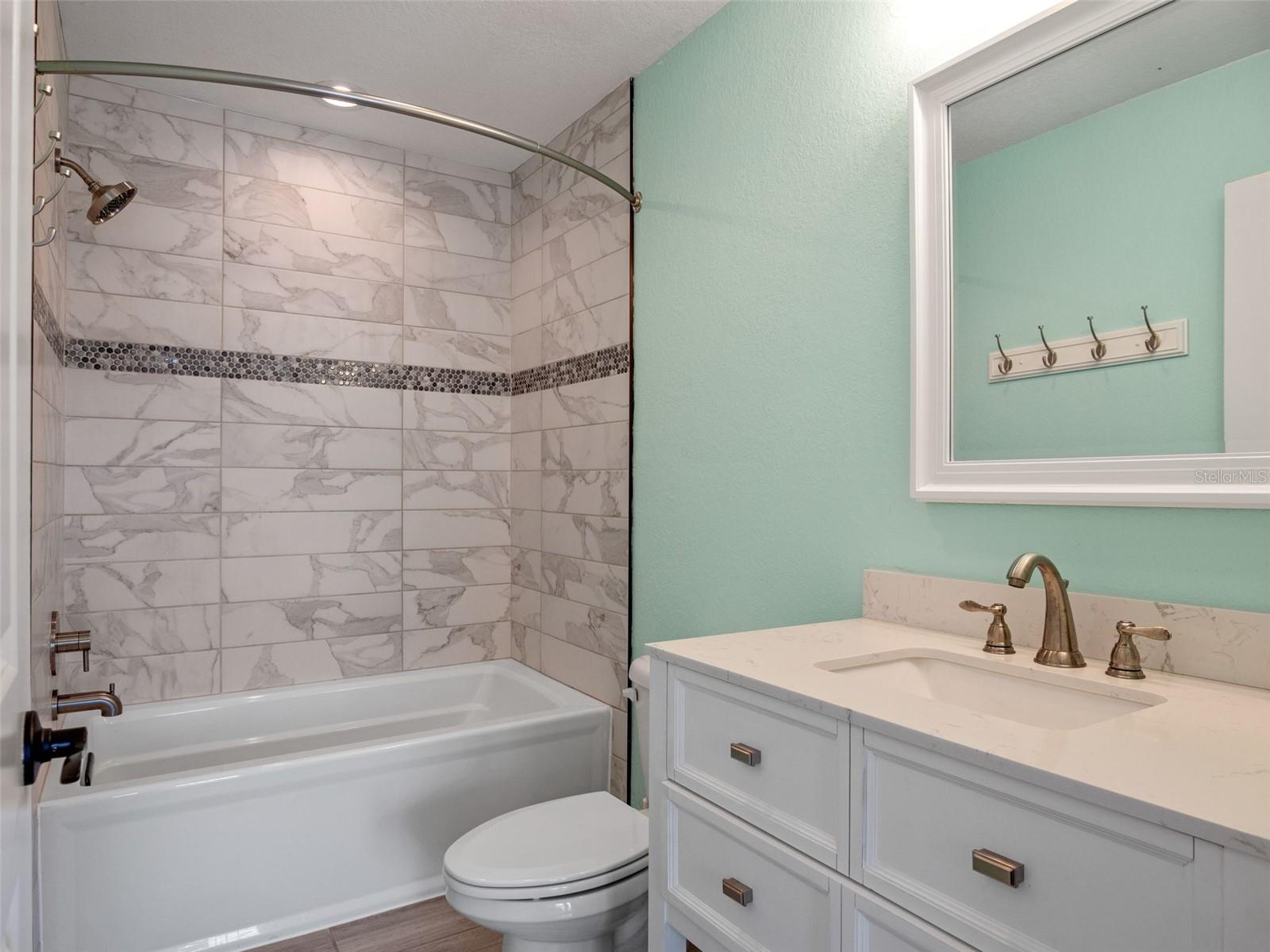 20199 Sweetwood Ln Property Photo 37