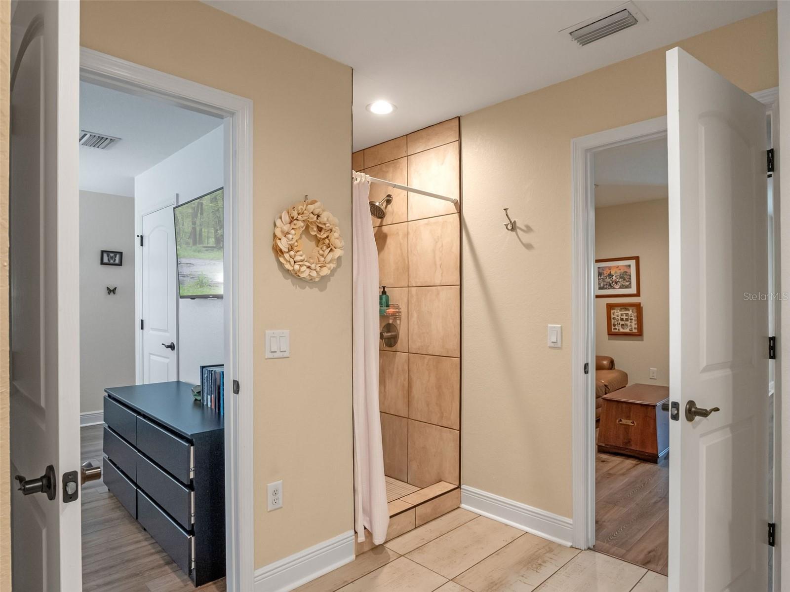 20199 Sweetwood Ln Property Photo 40