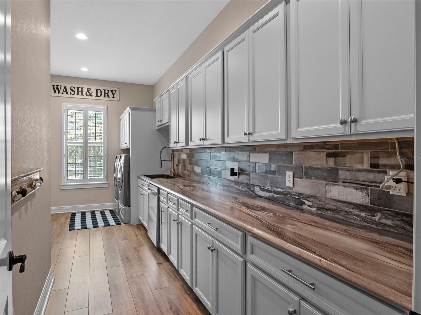 20199 Sweetwood Ln Property Photo 42