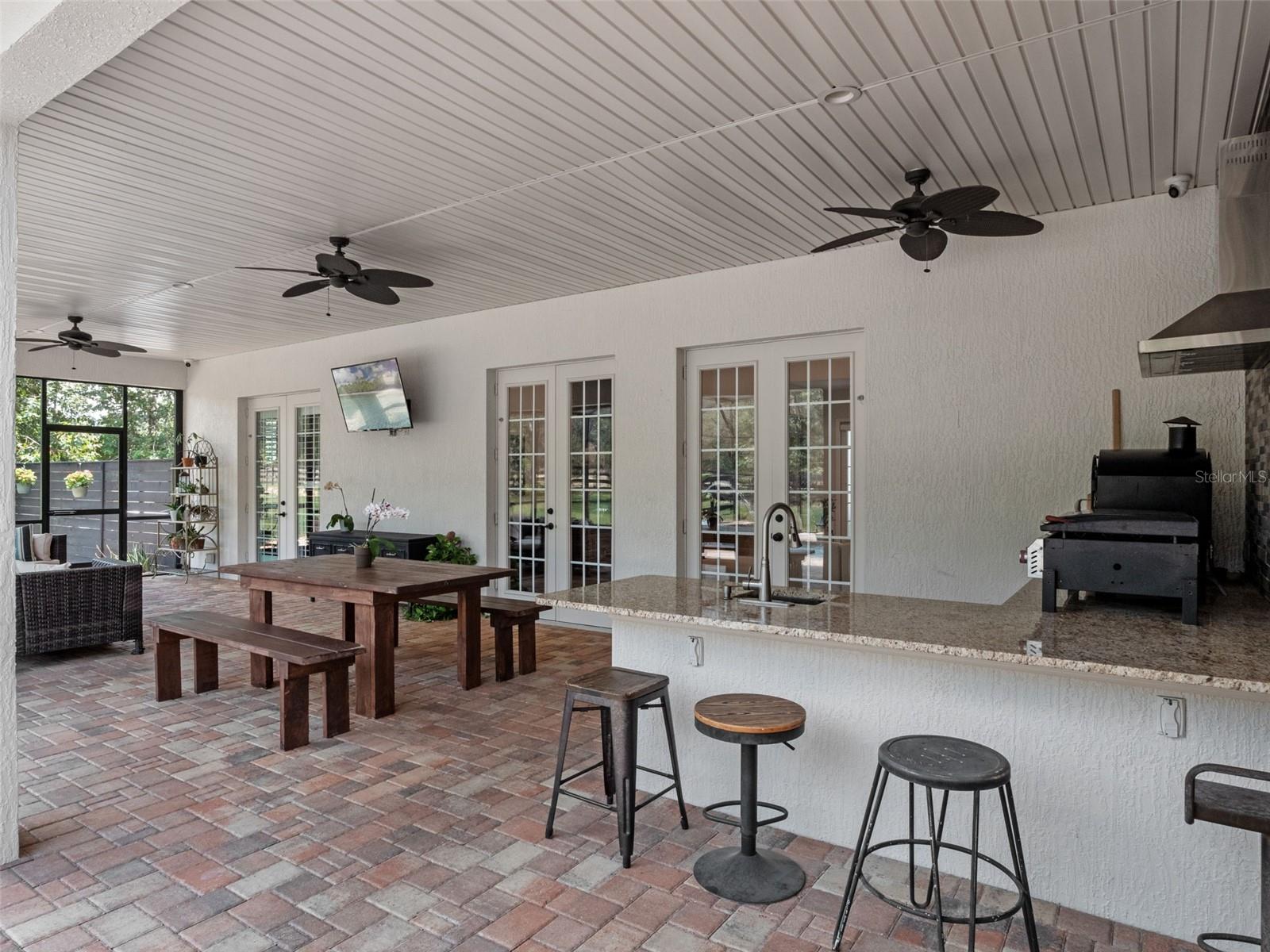20199 Sweetwood Ln Property Photo 48