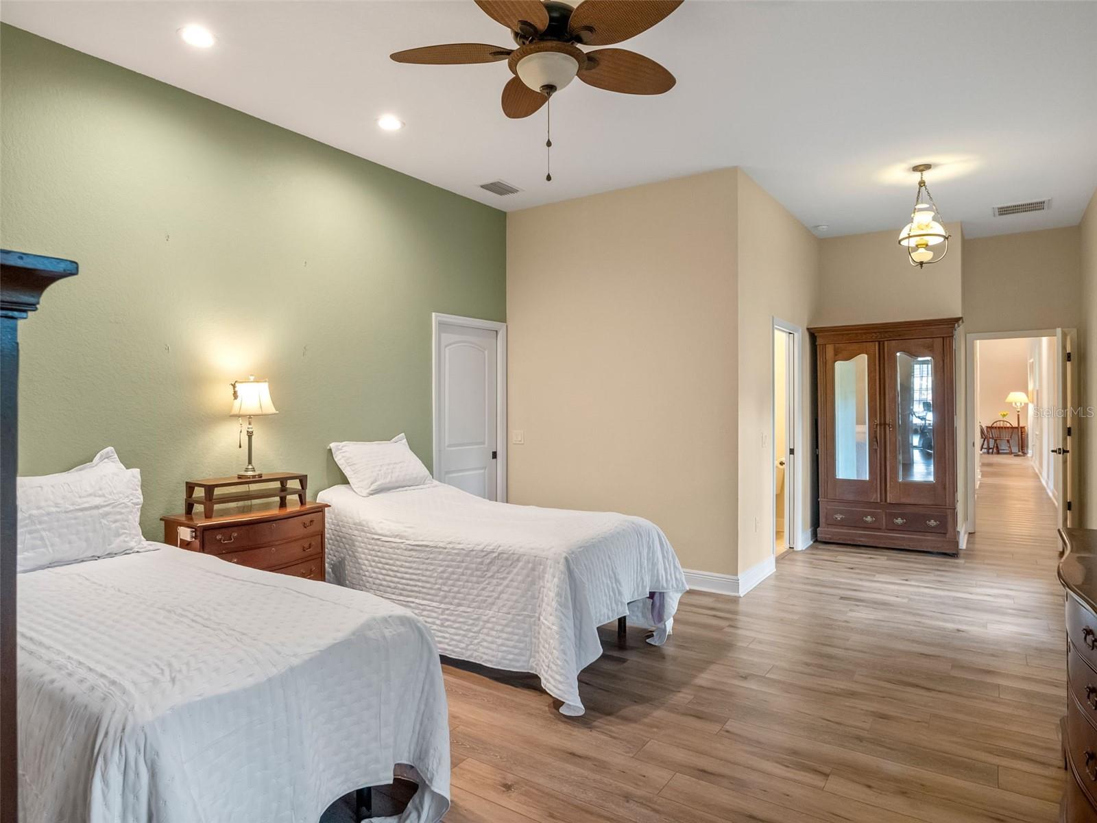 20199 Sweetwood Ln Property Photo 60
