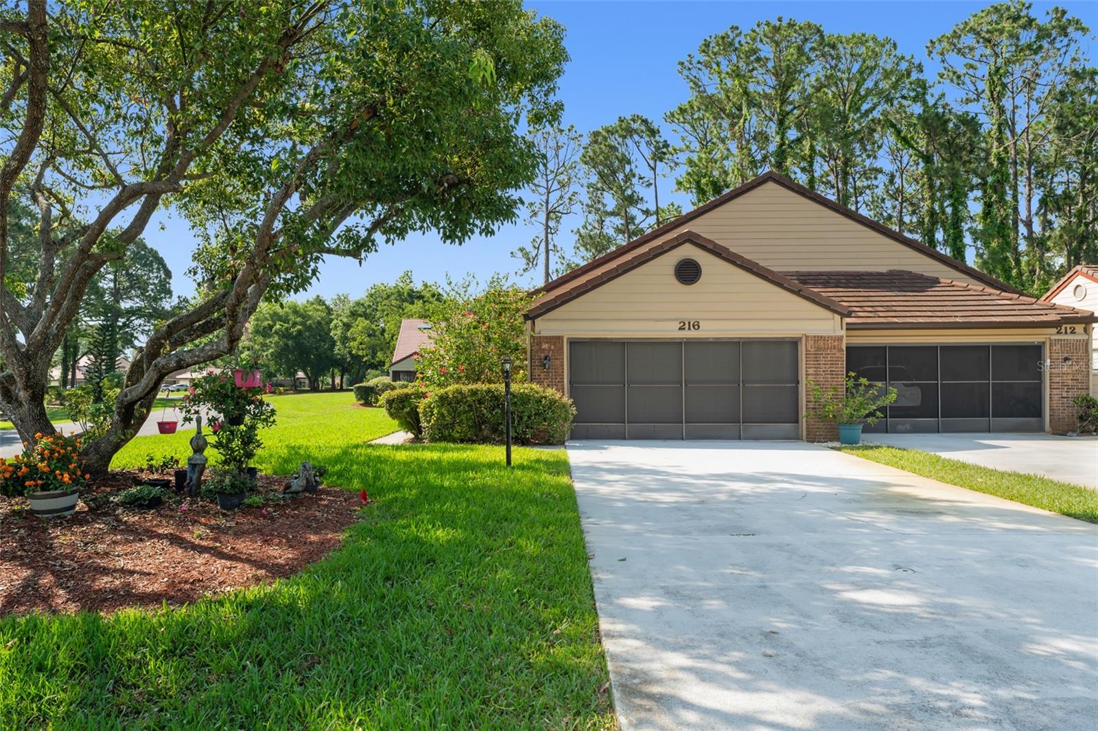 216 Bermuda Petrel Ct Property Photo 1
