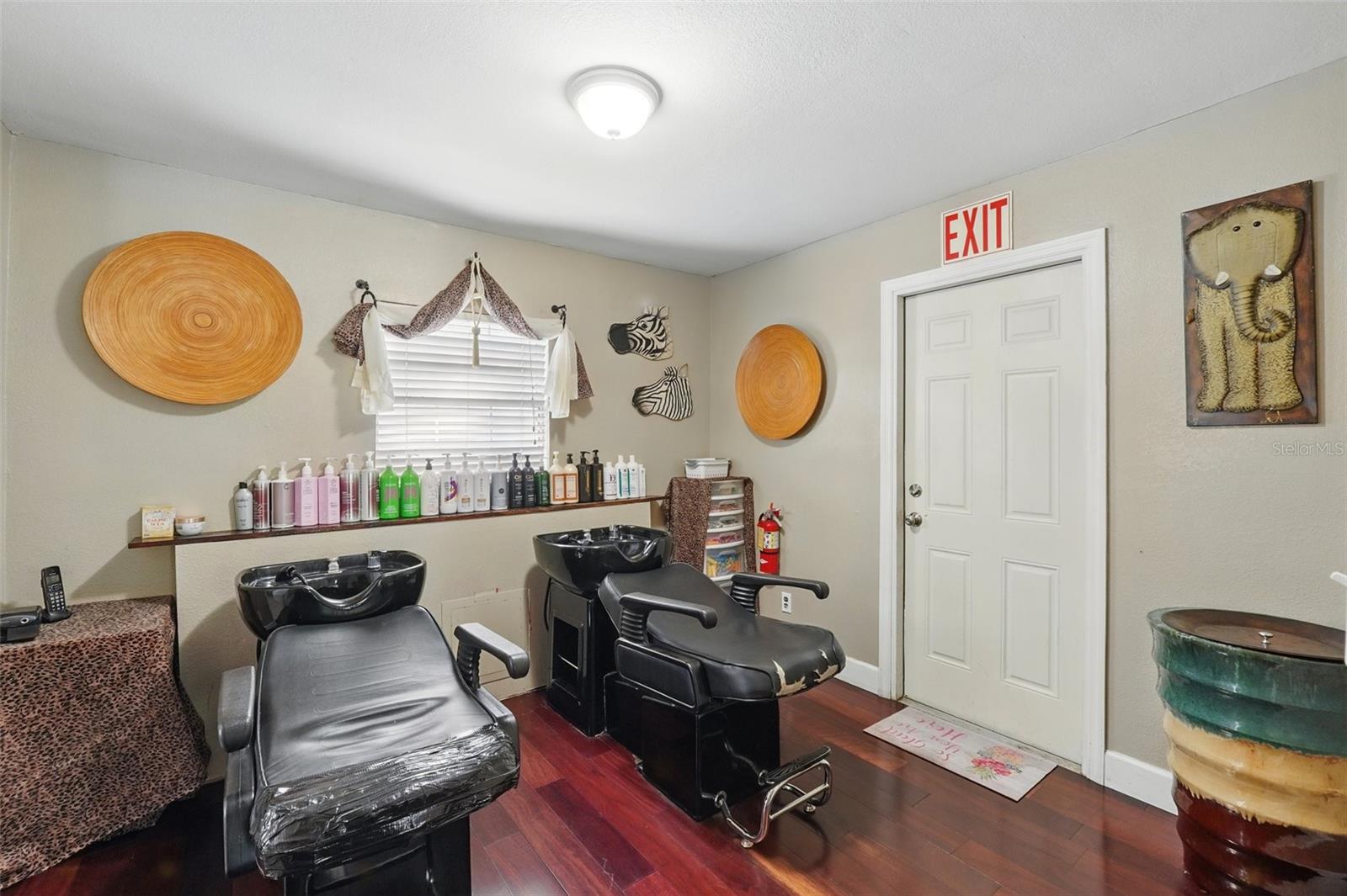 205 S Highland Ave Property Photo 14