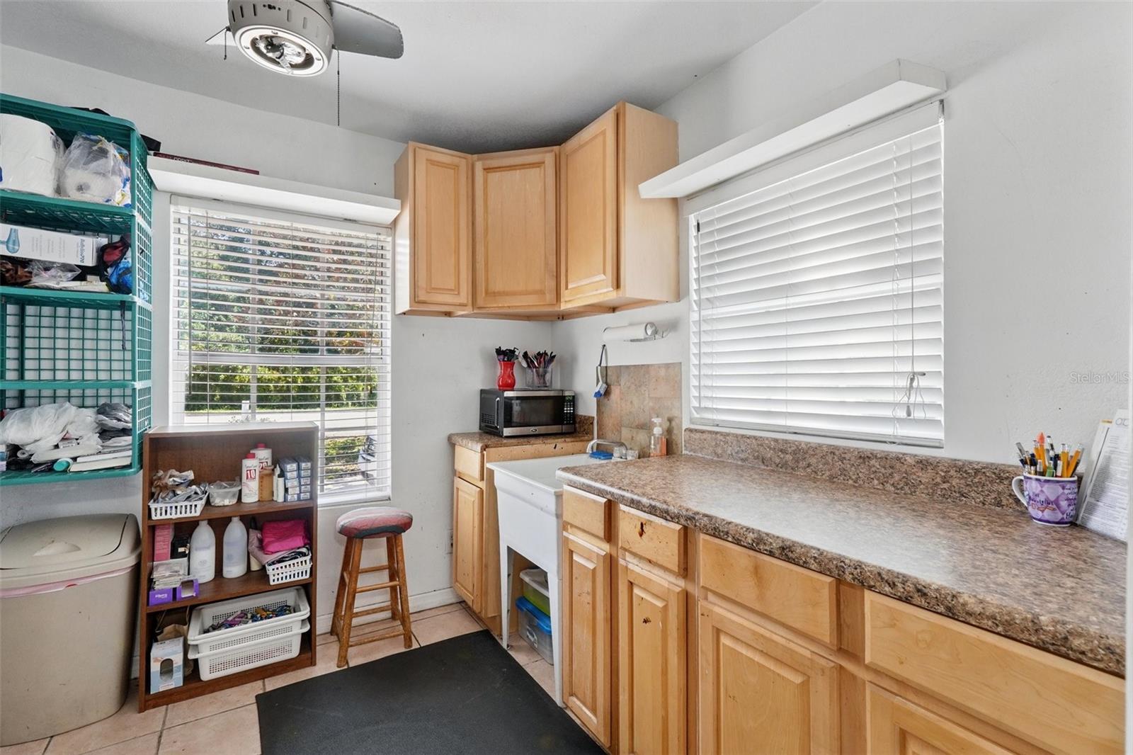 205 S Highland Ave Property Photo 15