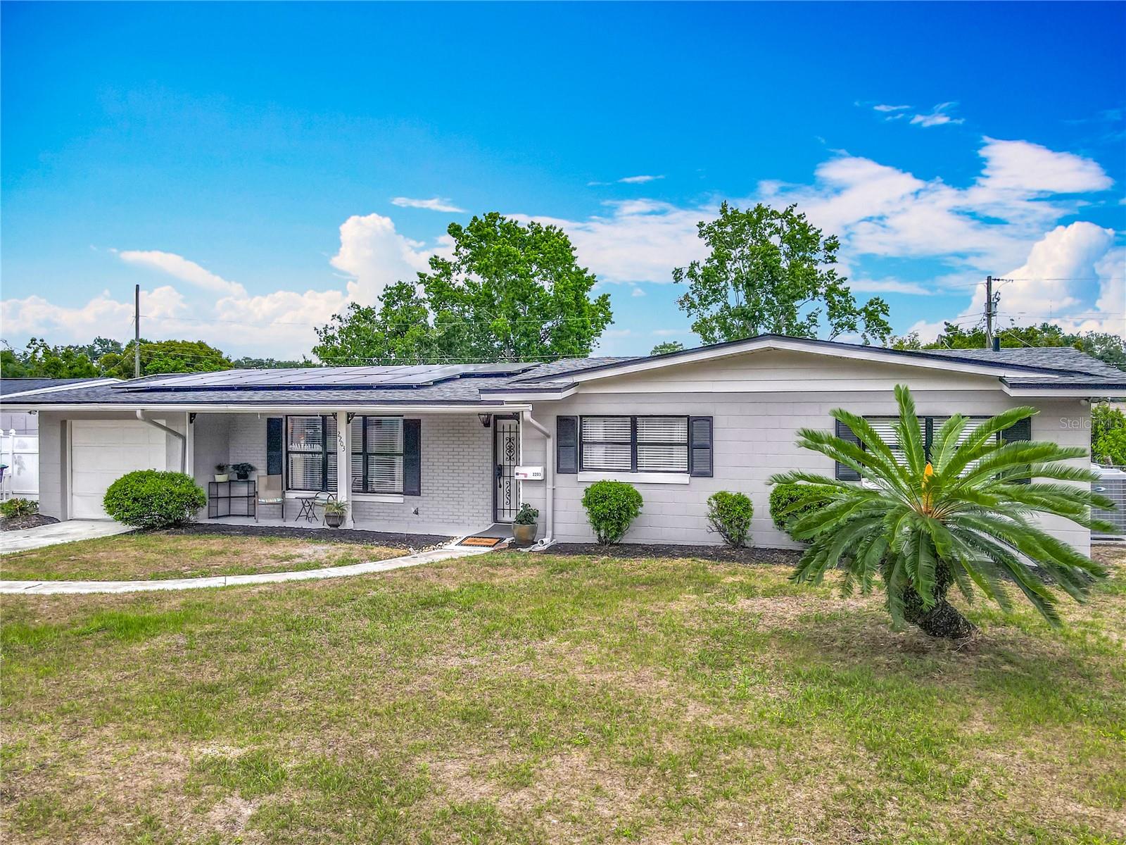 2203 BEATRICE DR