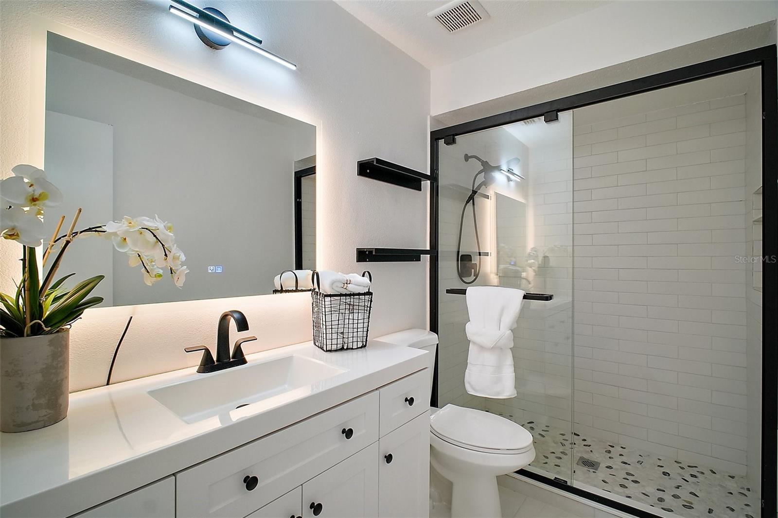 184 Sandlewood Trl #2 Property Photo 12