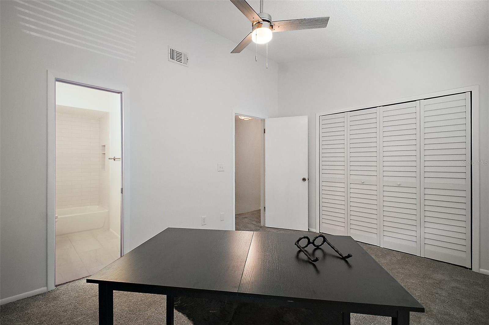 184 Sandlewood Trl #2 Property Photo 15