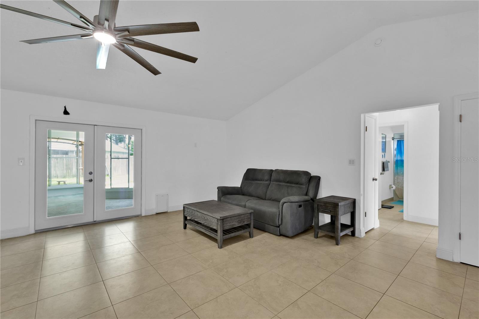 969 Gran Paseo Dr Property Photo 11