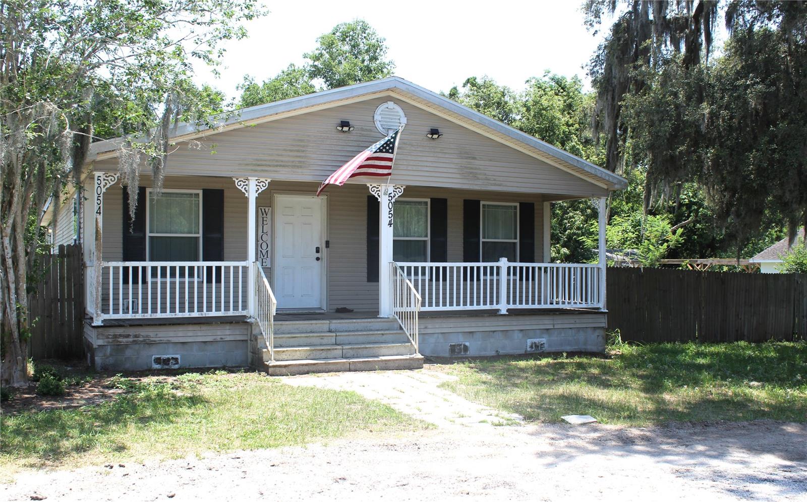 5054 Mcdonald Rd Property Photo 2