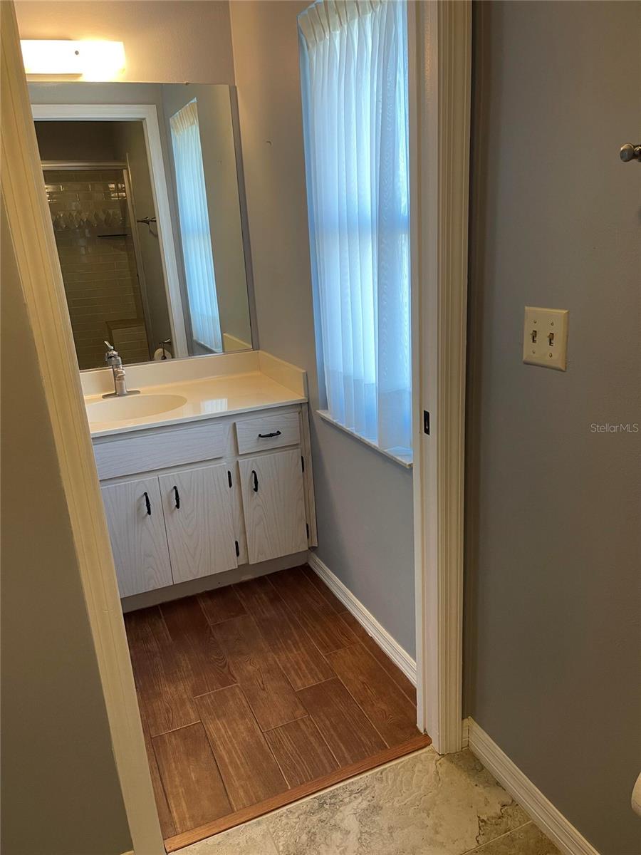 420 S Brockfield Dr Property Photo 14