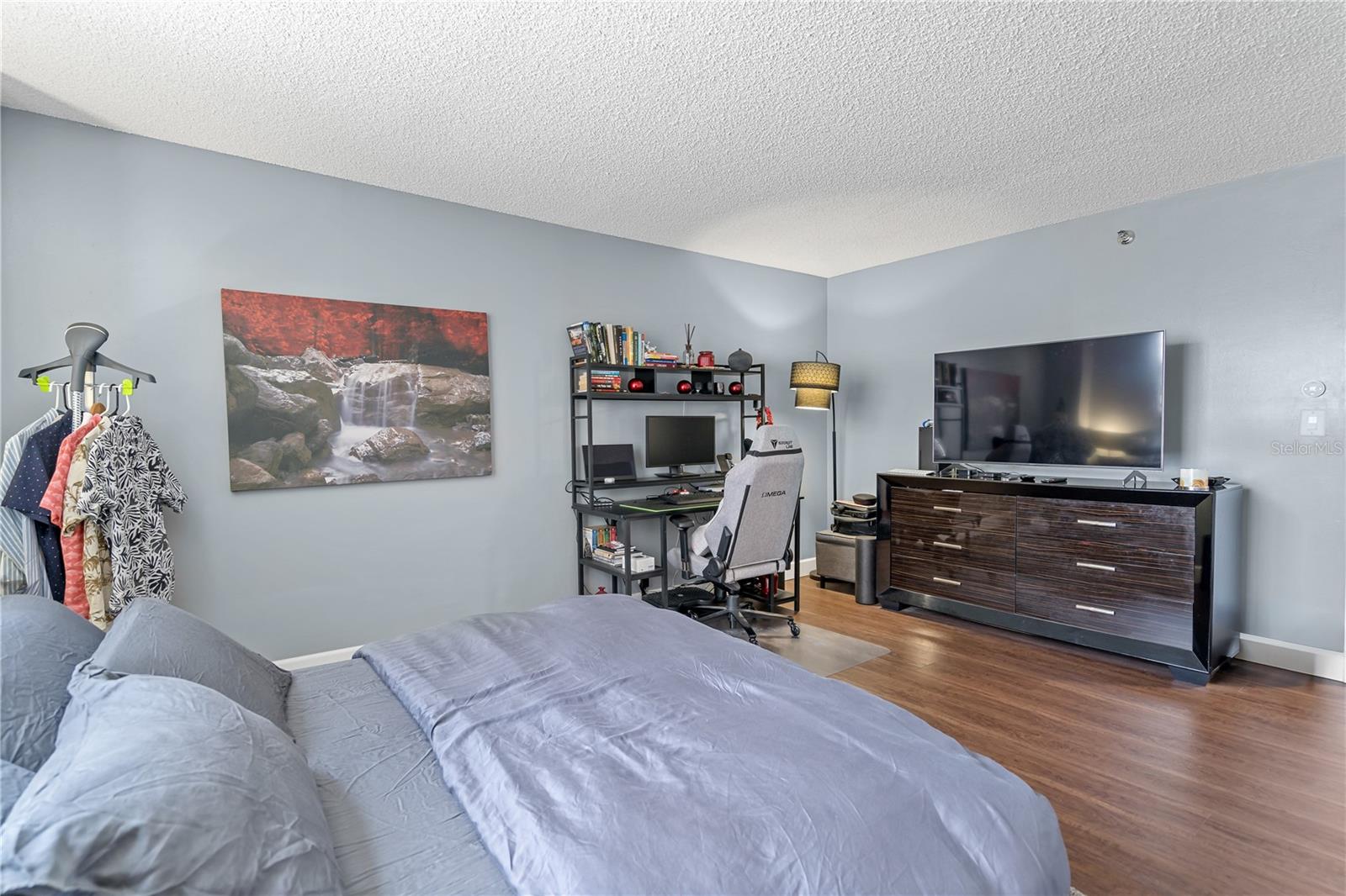 400 E Colonial Dr #207 Property Photo 14