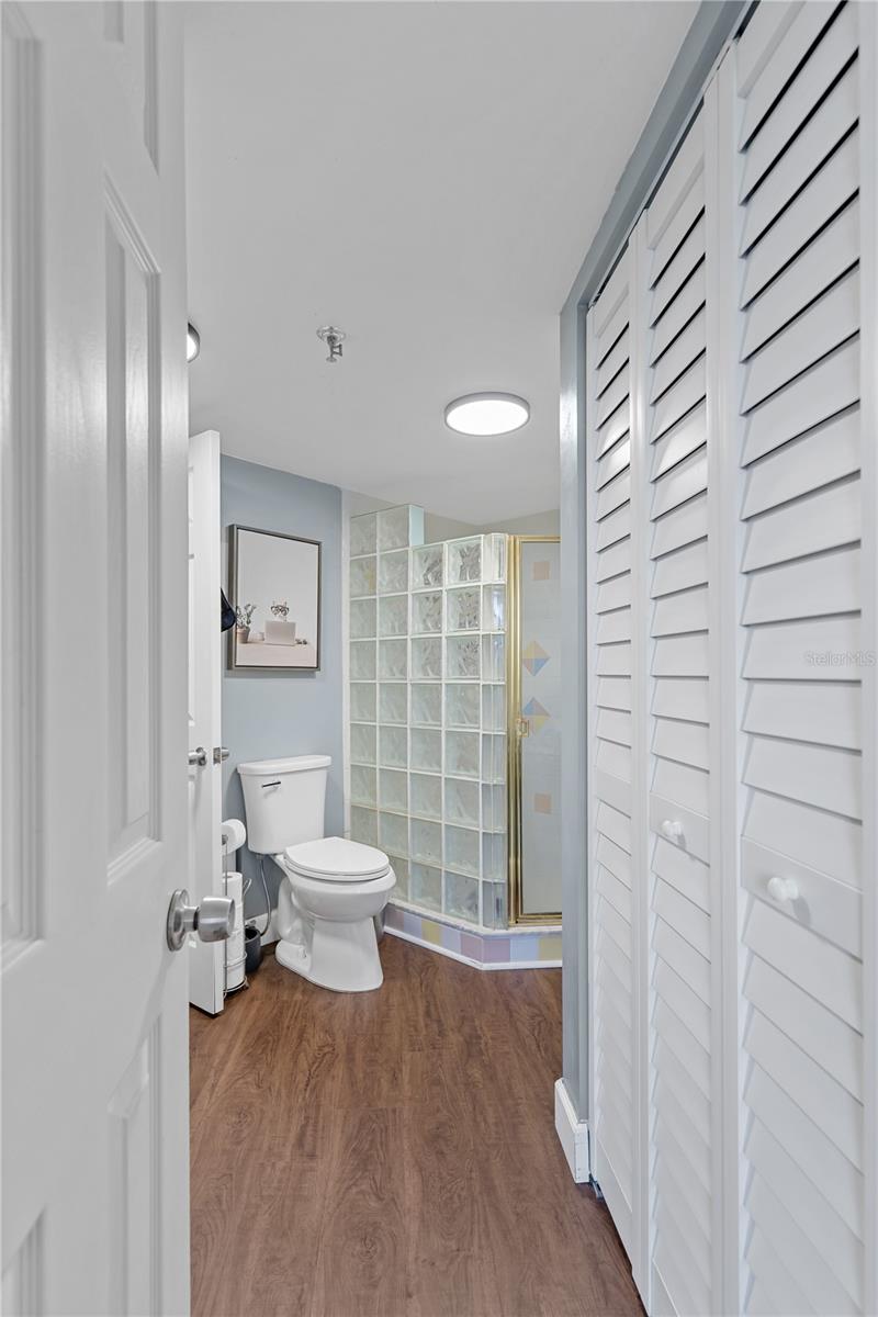 400 E Colonial Dr #207 Property Photo 25