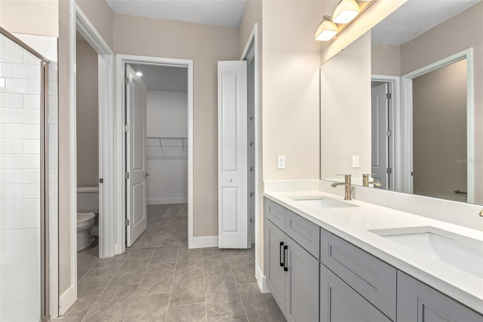 1262 Champions Dr Property Photo 19