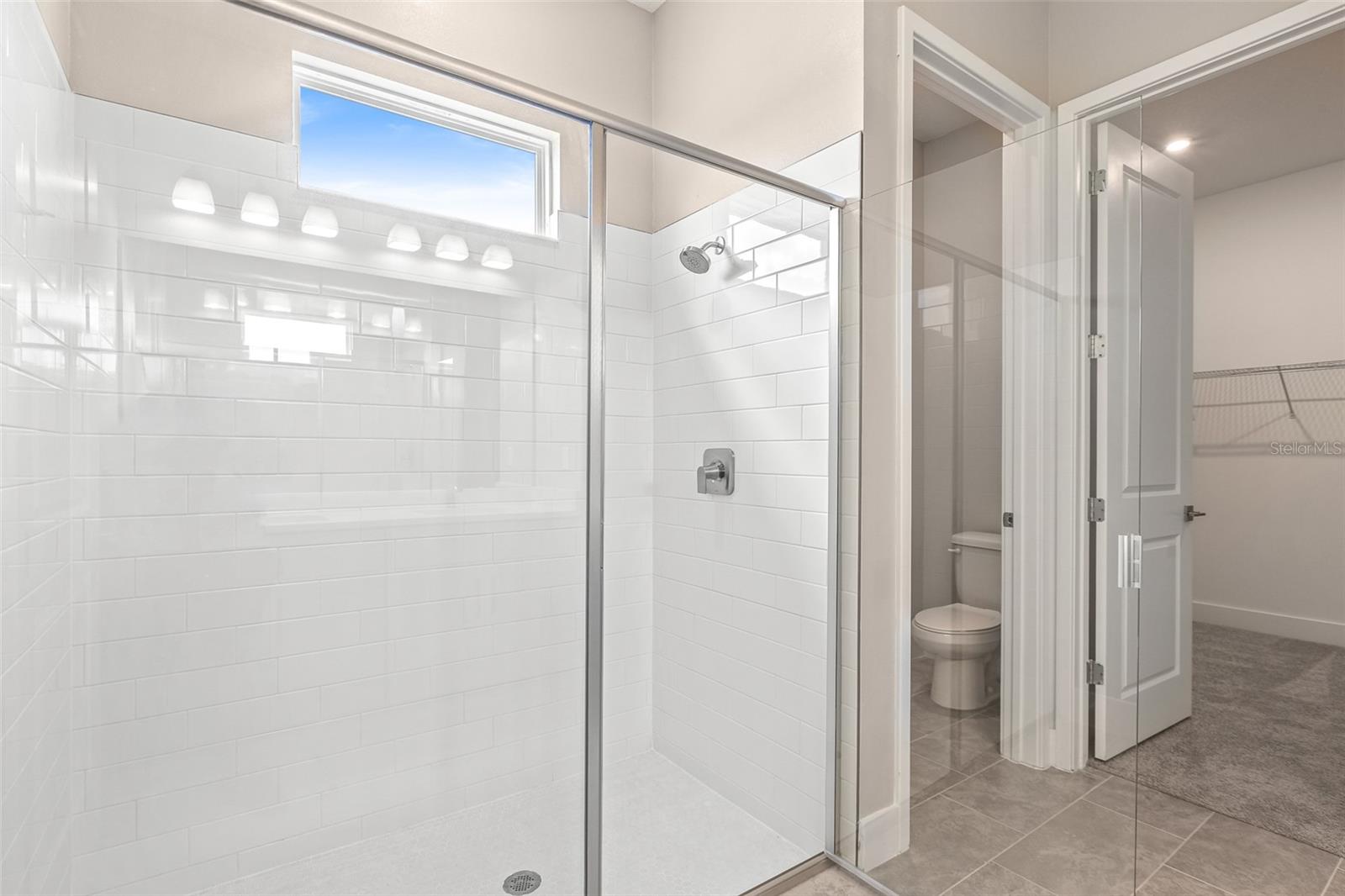 1262 Champions Dr Property Photo 20