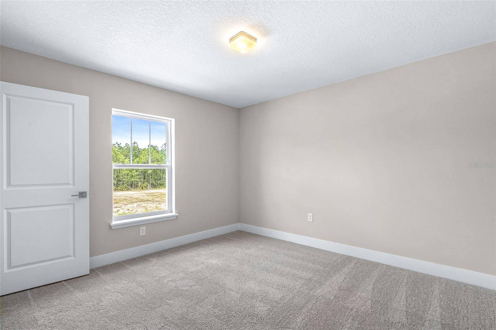 1262 Champions Dr Property Photo 31