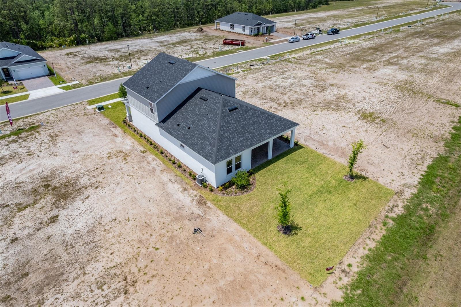 1262 Champions Dr Property Photo 47