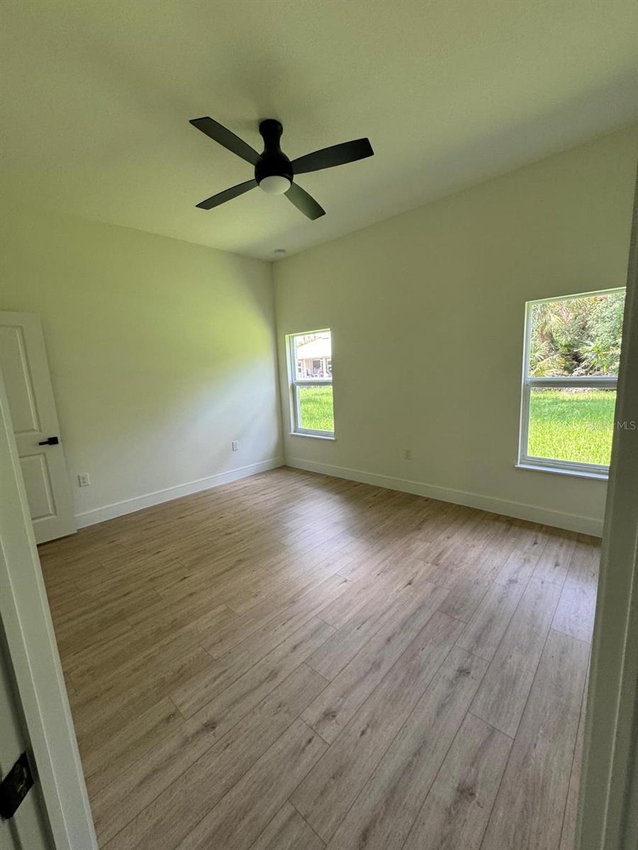 353 Warrington Blvd Property Photo 10