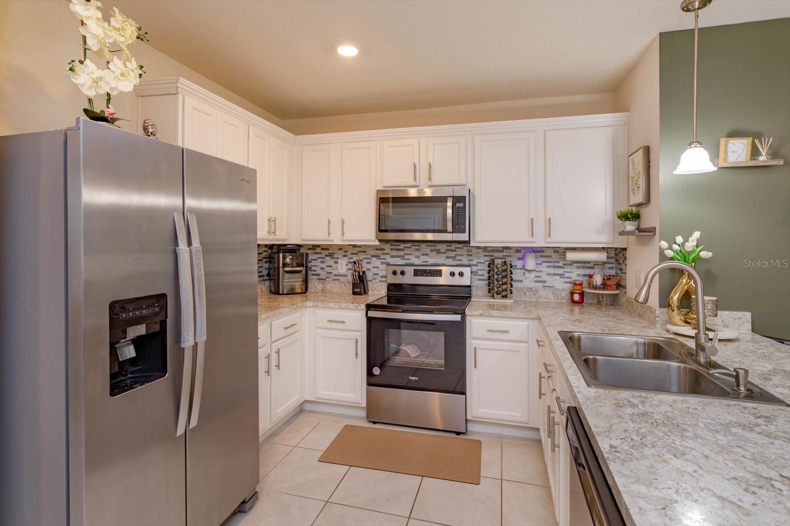 1287 Berry Ln Property Photo 10