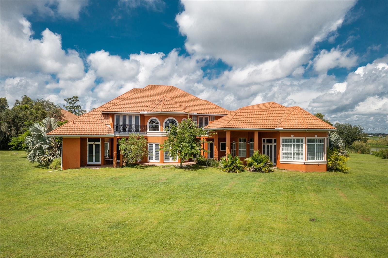 37511 Washington Loop Road Property Photo 2