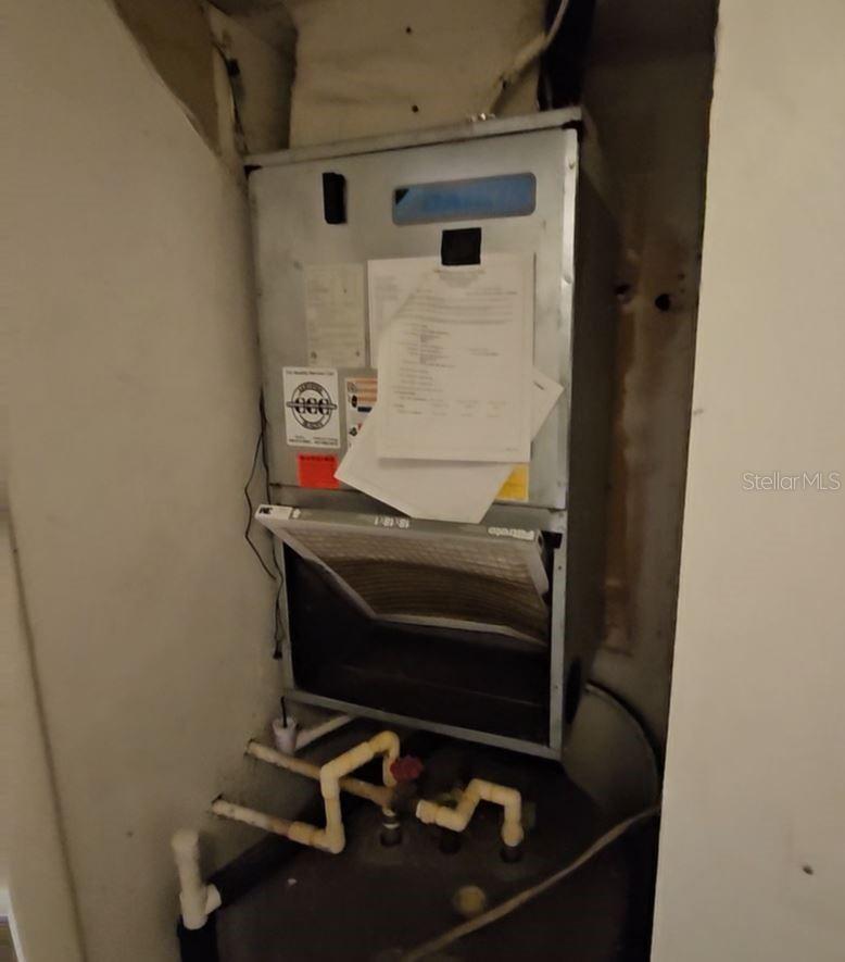 O6314095 Property Photo 15