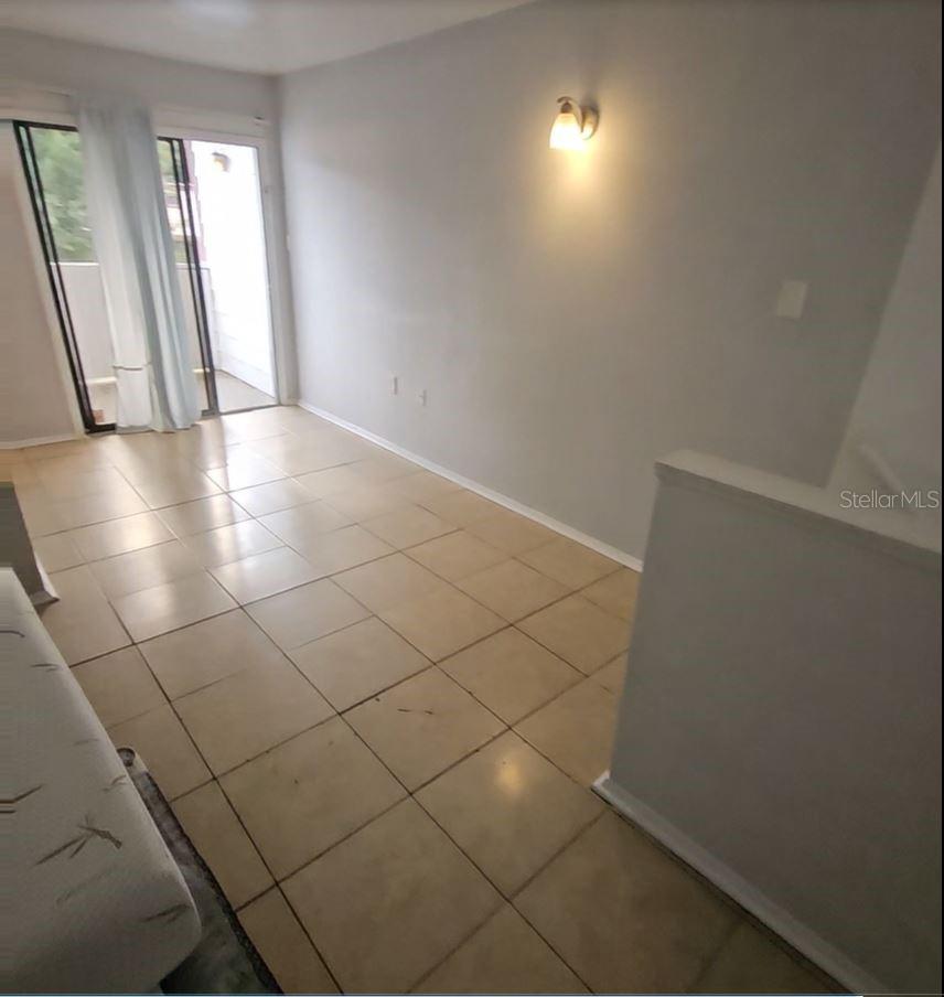 O6314095 Property Photo 21