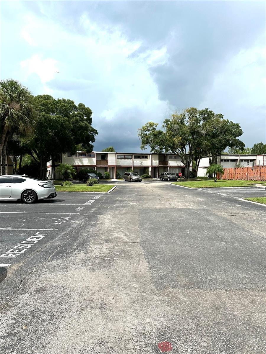 O6314095 Property Photo 42