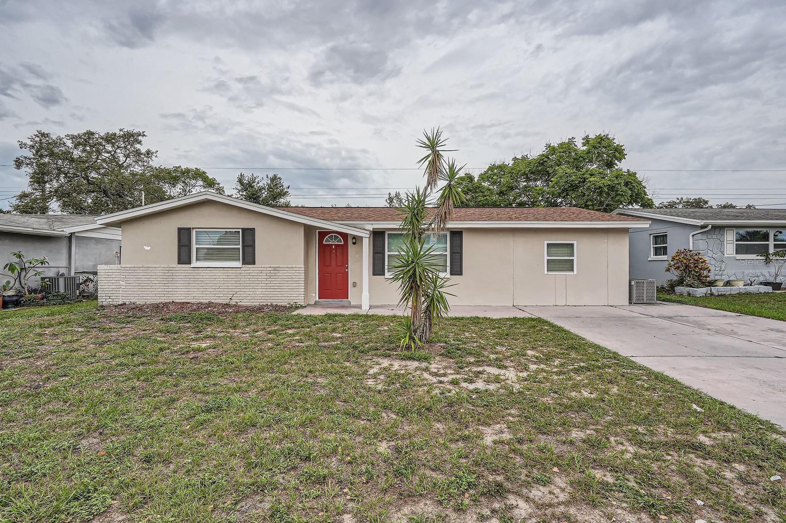 5429 FLORA AVE Property Photo 1