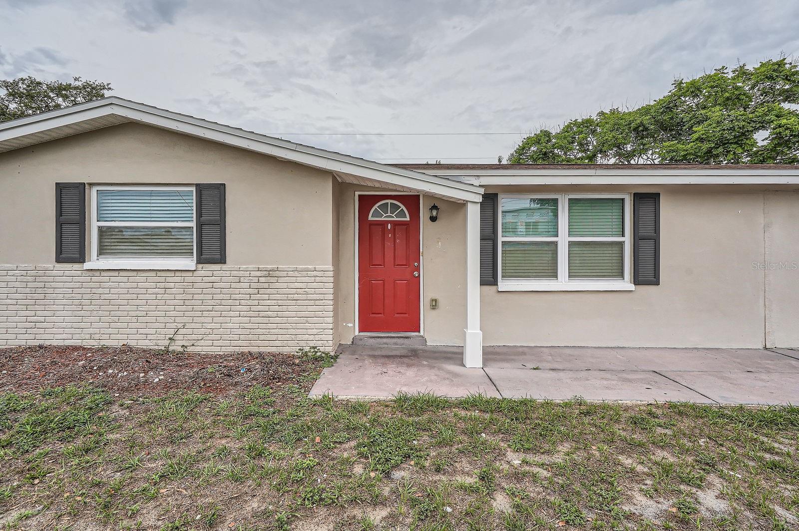 5429 Flora Ave Property Photo 3