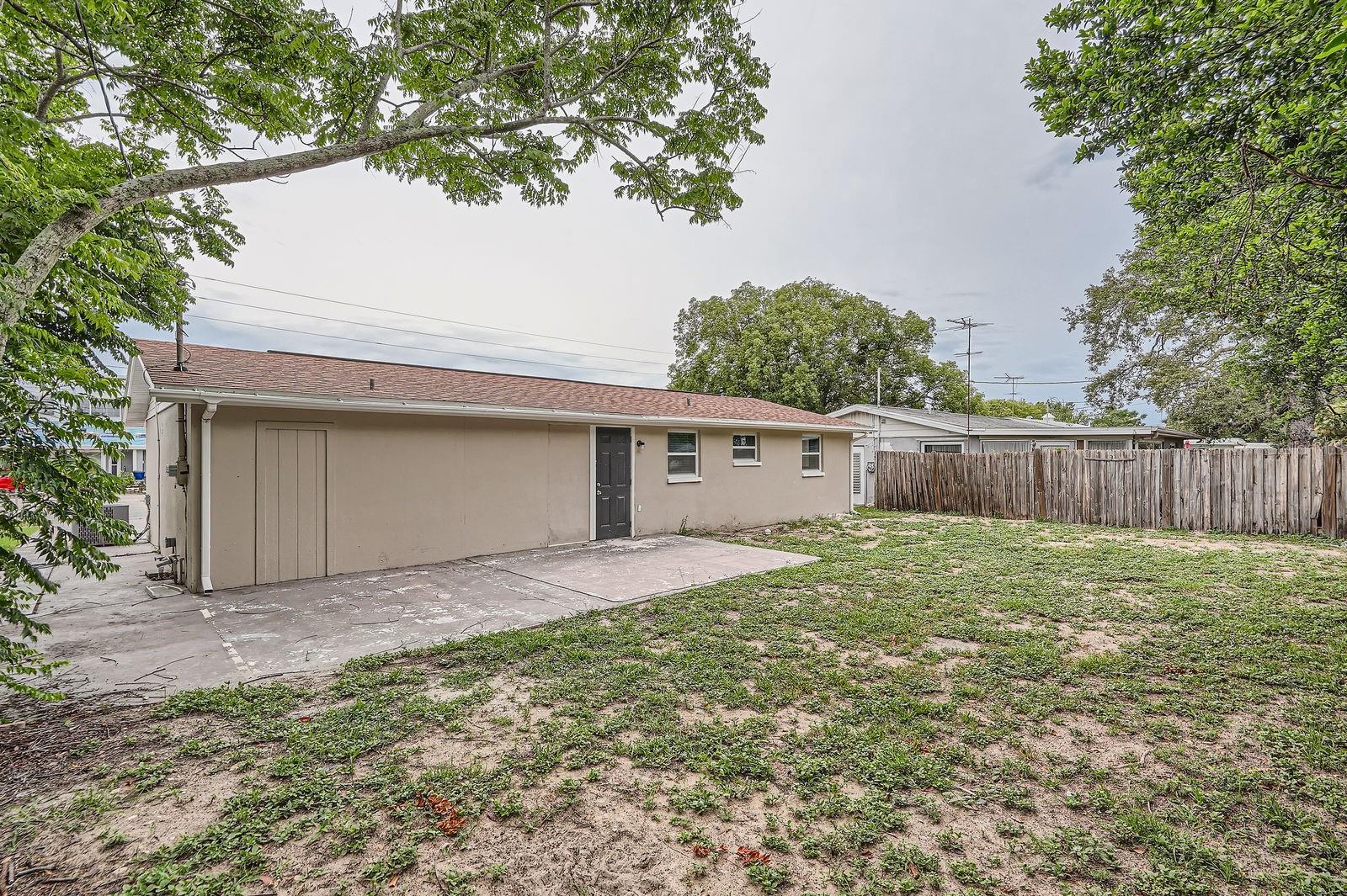 5429 Flora Ave Property Photo 31