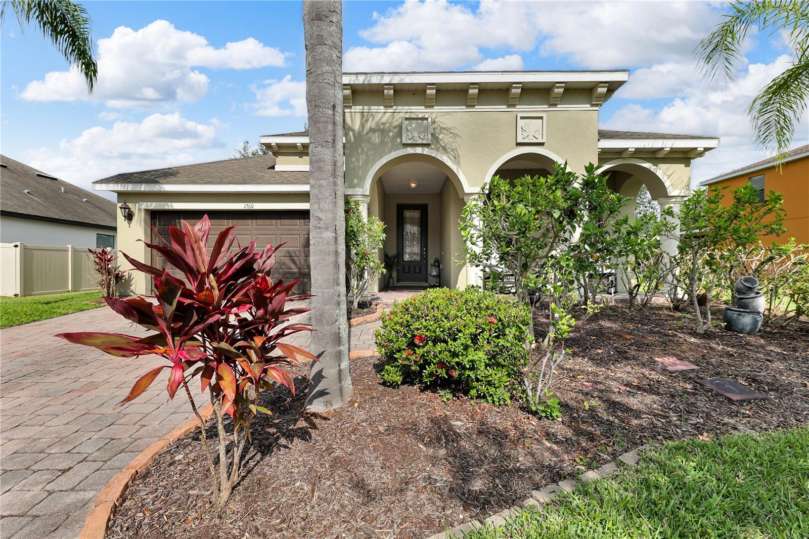 1560 Canopy Pasture Dr Property Photo 1