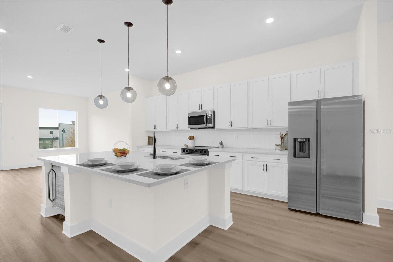 879 City Walk Ln Property Photo 17