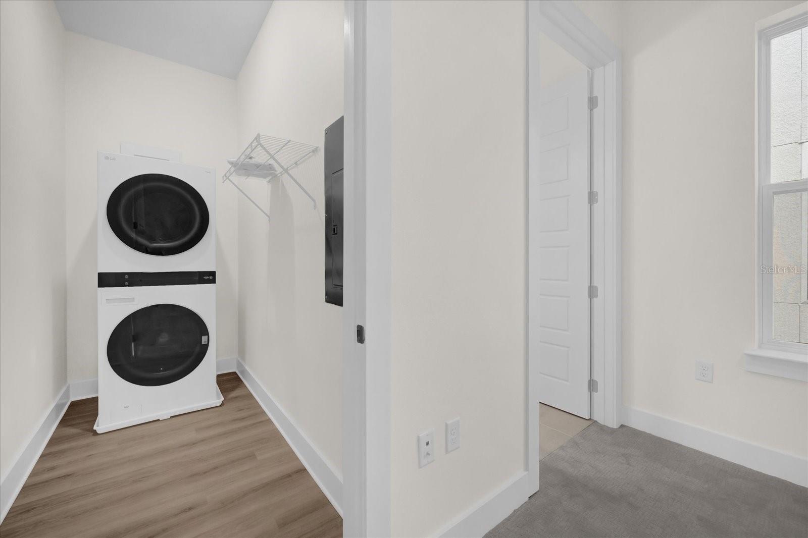 879 City Walk Ln Property Photo 40