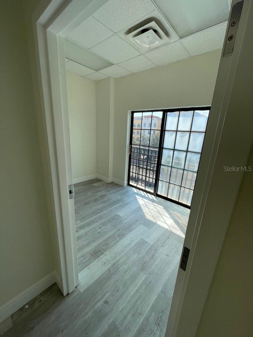 2295 S Hiawassee Rd #303 Property Photo 7