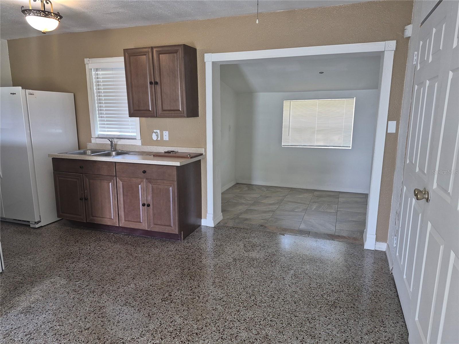 2103 Mantilla Ave Property Photo 10