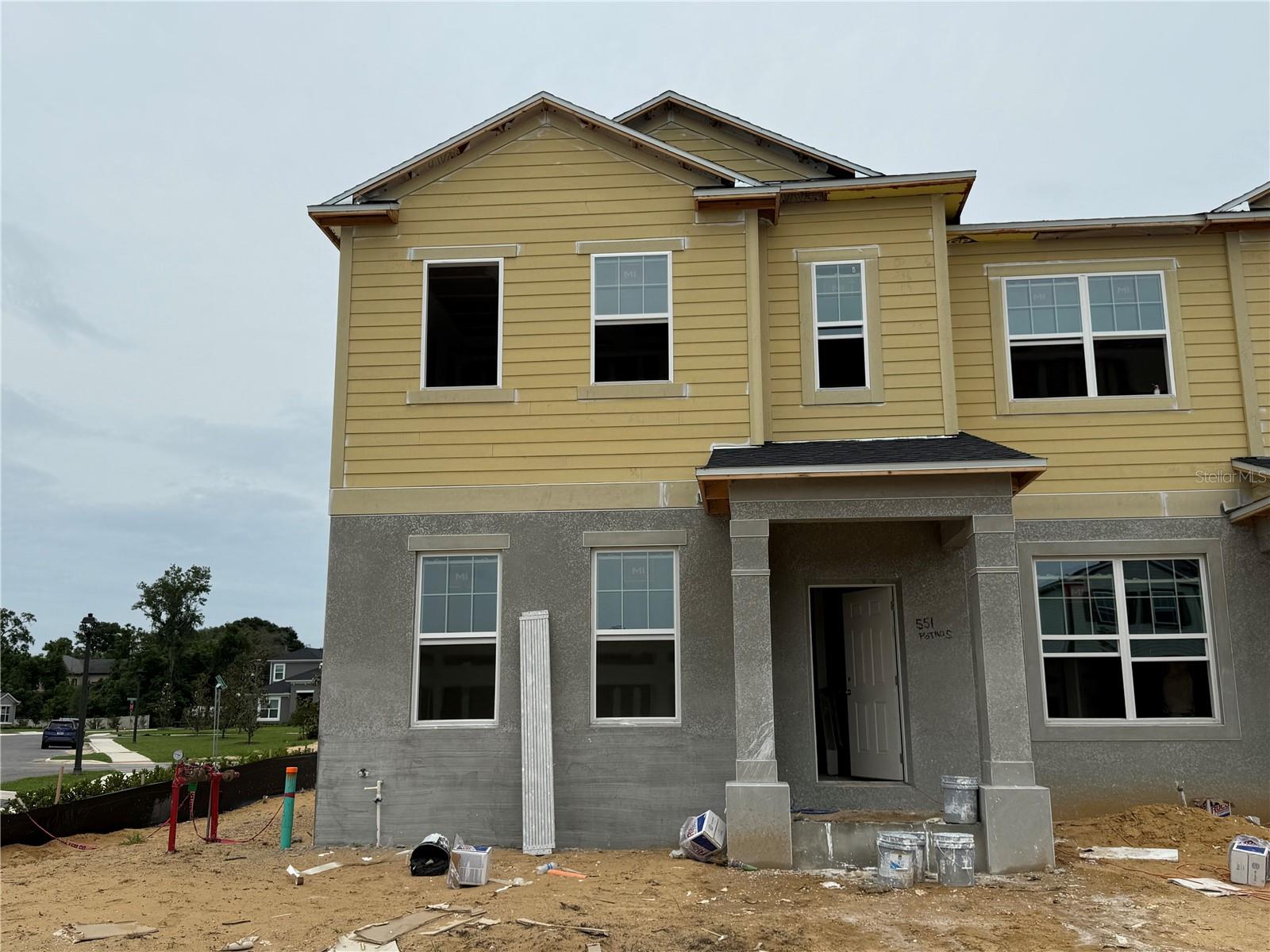 551 Pothos St Property Photo 1