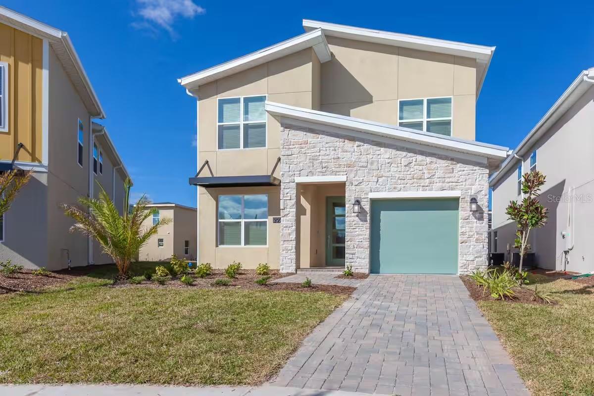 2924 PROTAGONIST ST Property Photo 1