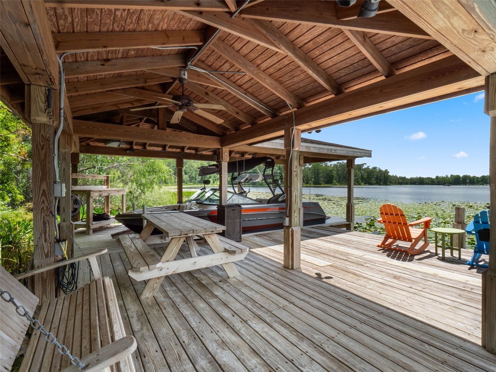 2750 Lee Shore Loop Property Photo 1