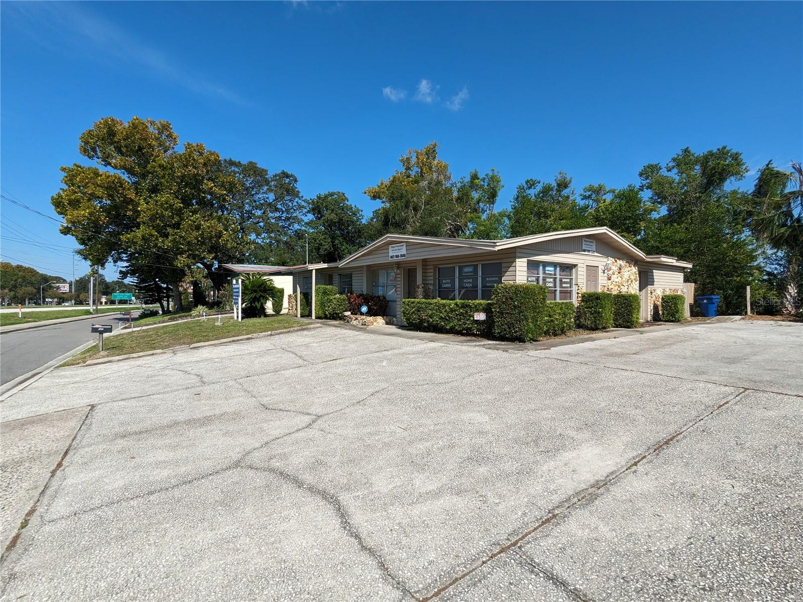 100 Marcia Dr Property Photo 1