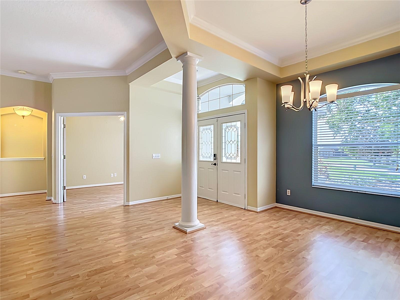5311 Saddleback Ct Property Photo 5